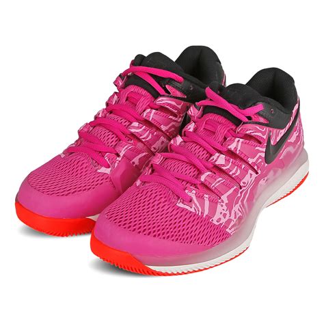 nike pink sneakers for women